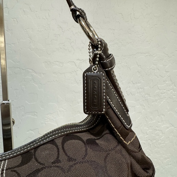 Vintage COACH Signature Soho Hobo Shoulder Bag Chocolate Brown 👜 - Picture 5 of 8